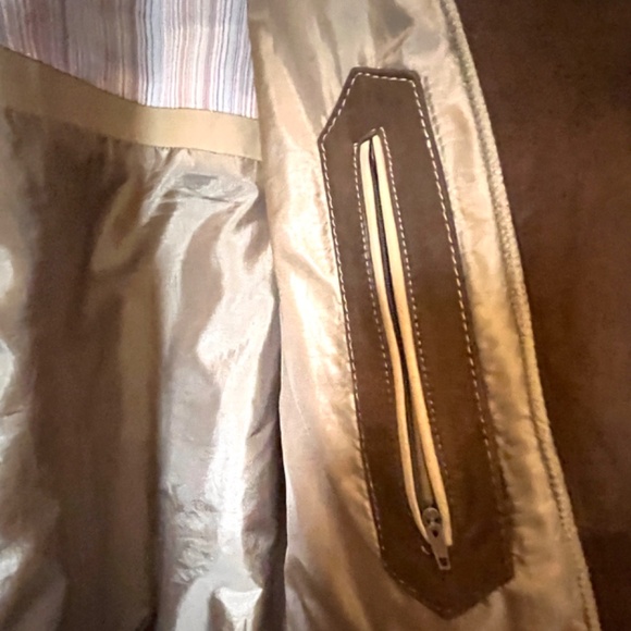 Milestone mens or womens brown suede jacket good condition - Picture 9 of 16